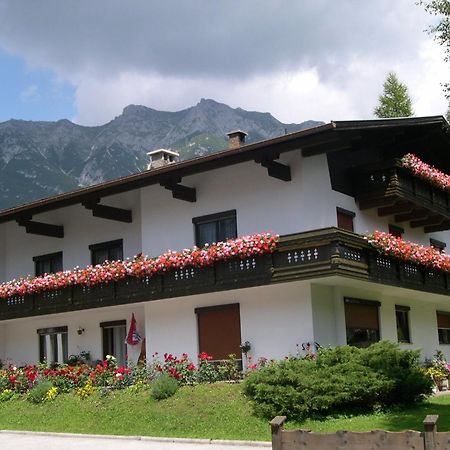 Pension Holzmann Leutasch Esterno foto
